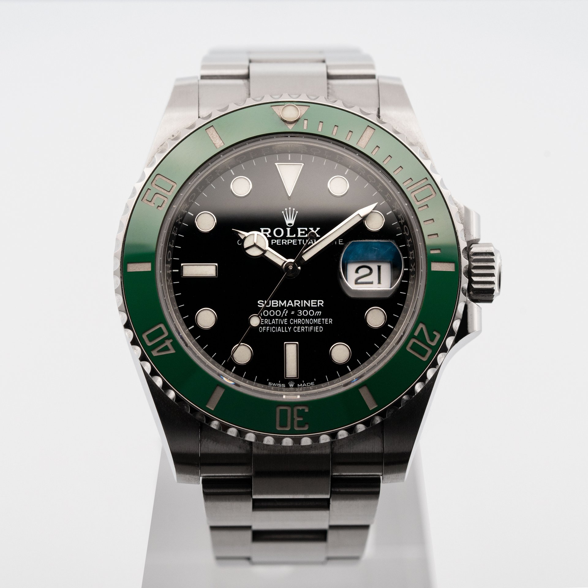 Rolex Submariner Date Oyster 126610LV-5.jpg