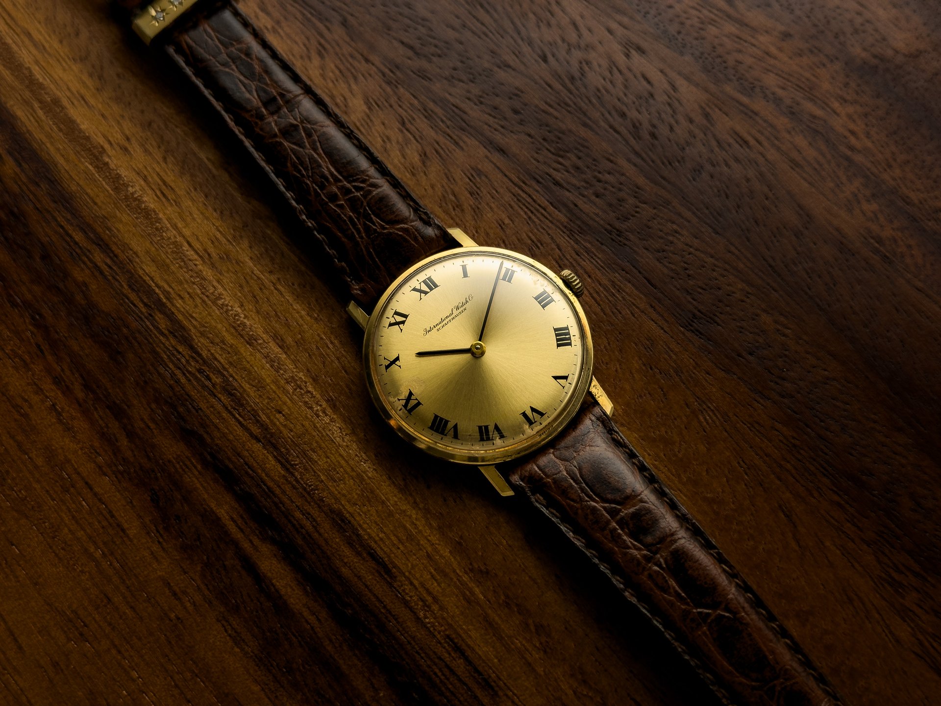 IWC R2500 Gold-8.jpg