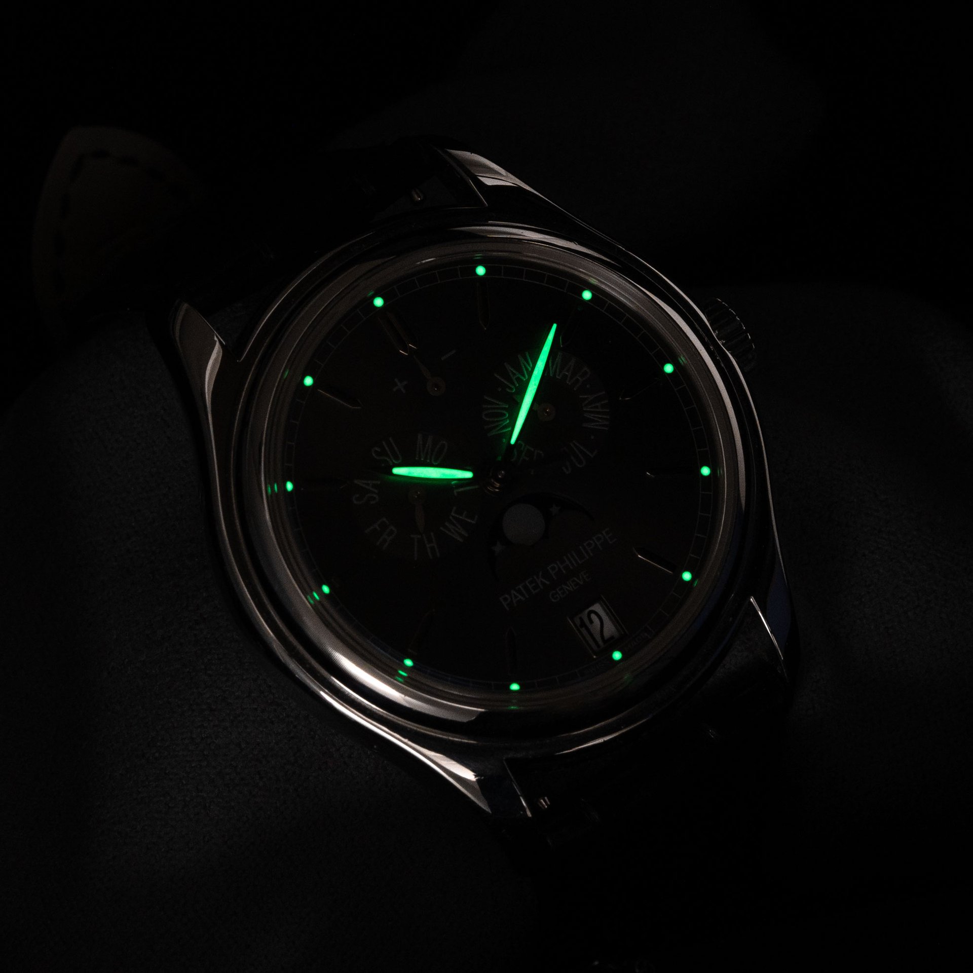 Patek Philippe Ref. 5146P-6.jpg